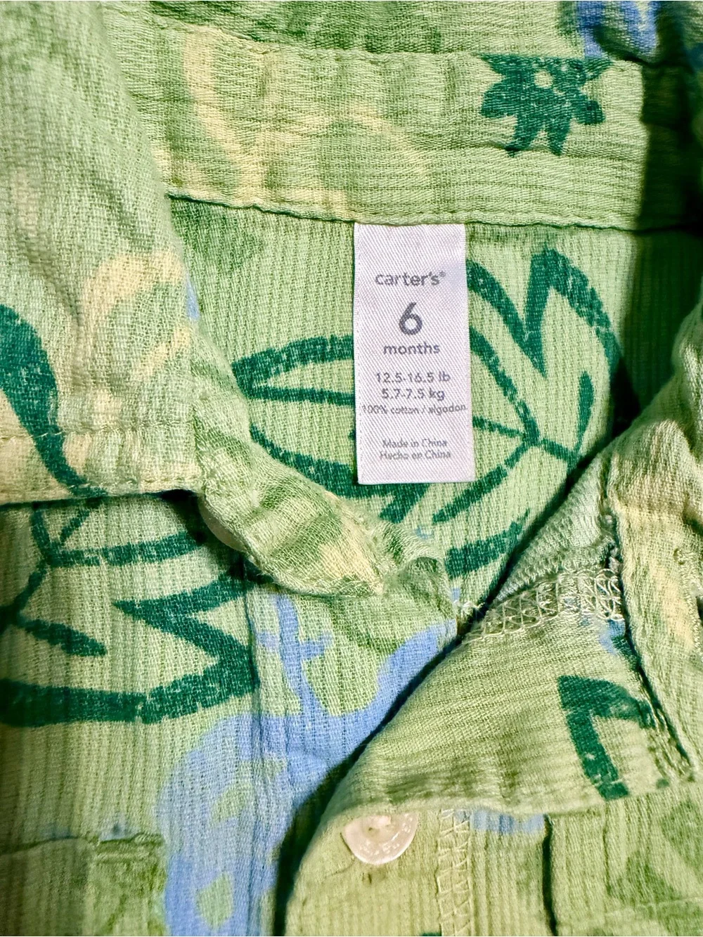 Carter's Light Green Tropical Print Button-Front Shirt Size 6 months